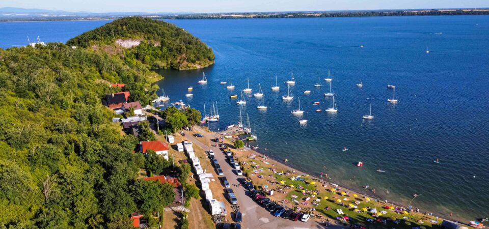 Predĺžený víkend sľubuje teplé počasie, vodné radovánky a pestrý program